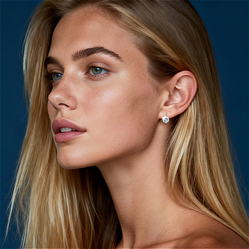 Women's 925 Silver Moissanite Claw Stud Earrings, Easy Bling